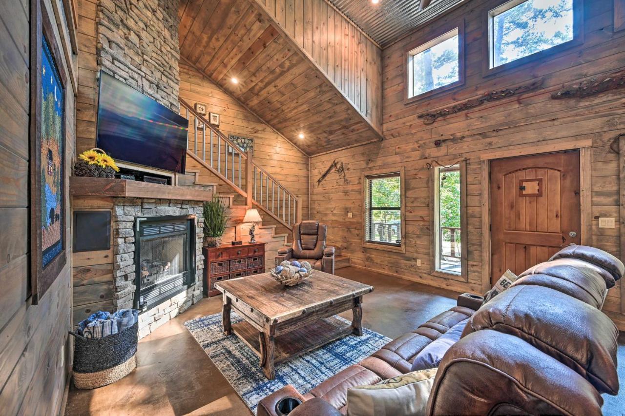 Luxe Broken Bow Cabin With Tesla Charging Station Stephens Gap 외부 사진
